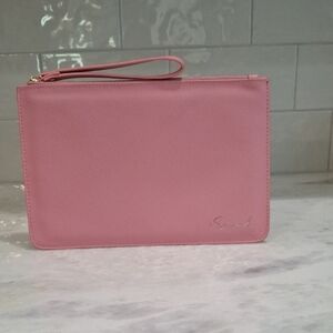 Wristlet Clutch